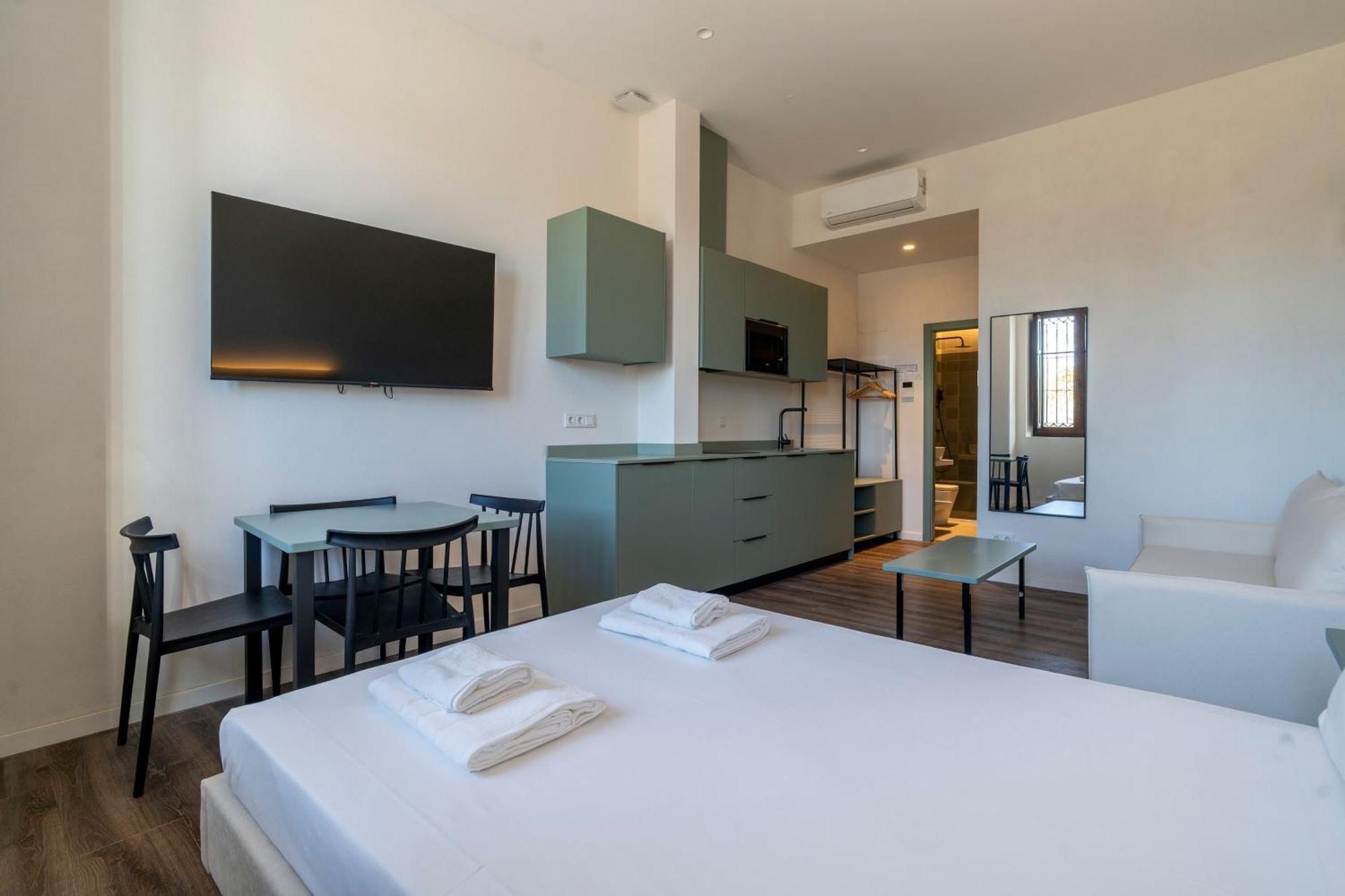 Hotel Vlc Host - Reina 168 à Valence Extérieur photo
