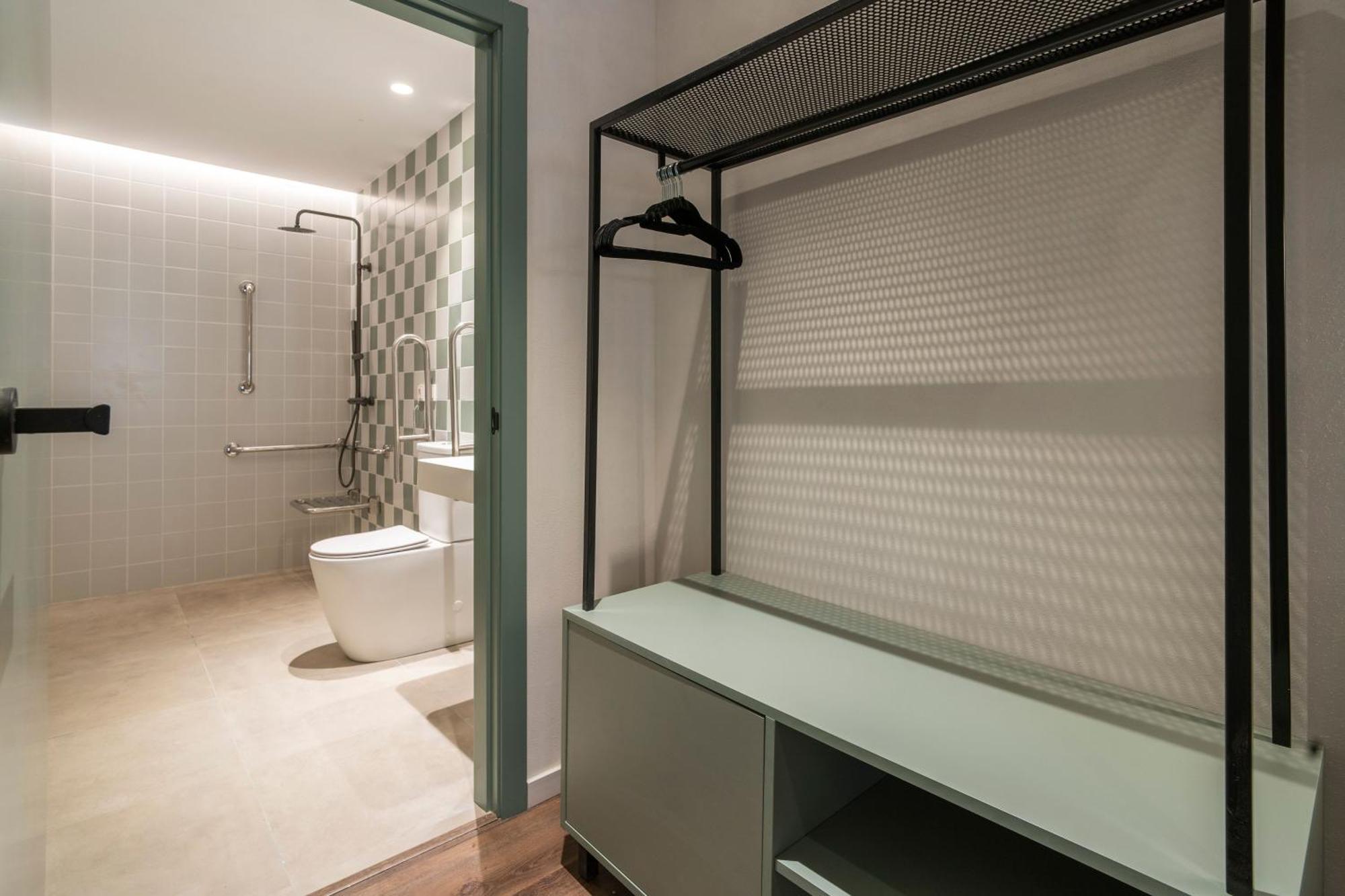 Hotel Vlc Host - Reina 168 à Valence Extérieur photo